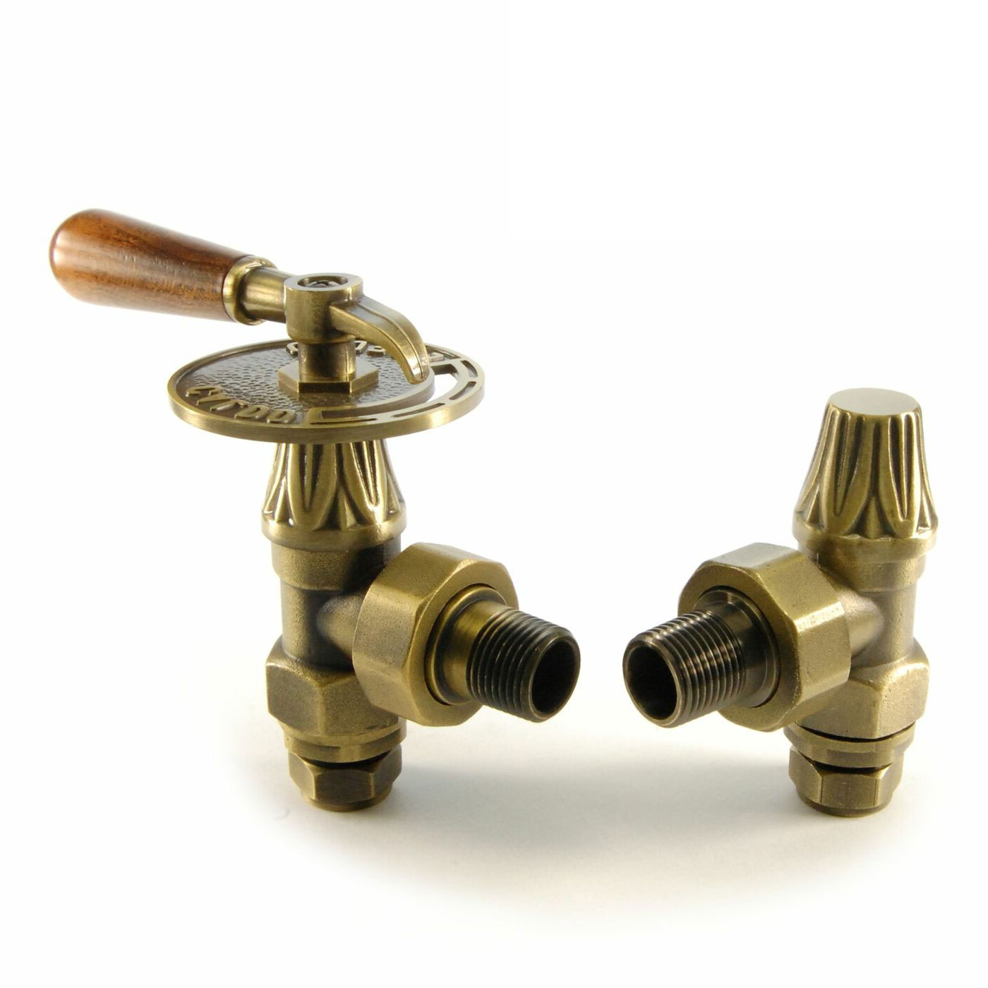 Traditional Lever Manual Angled Radiator Valves – Old English Brass